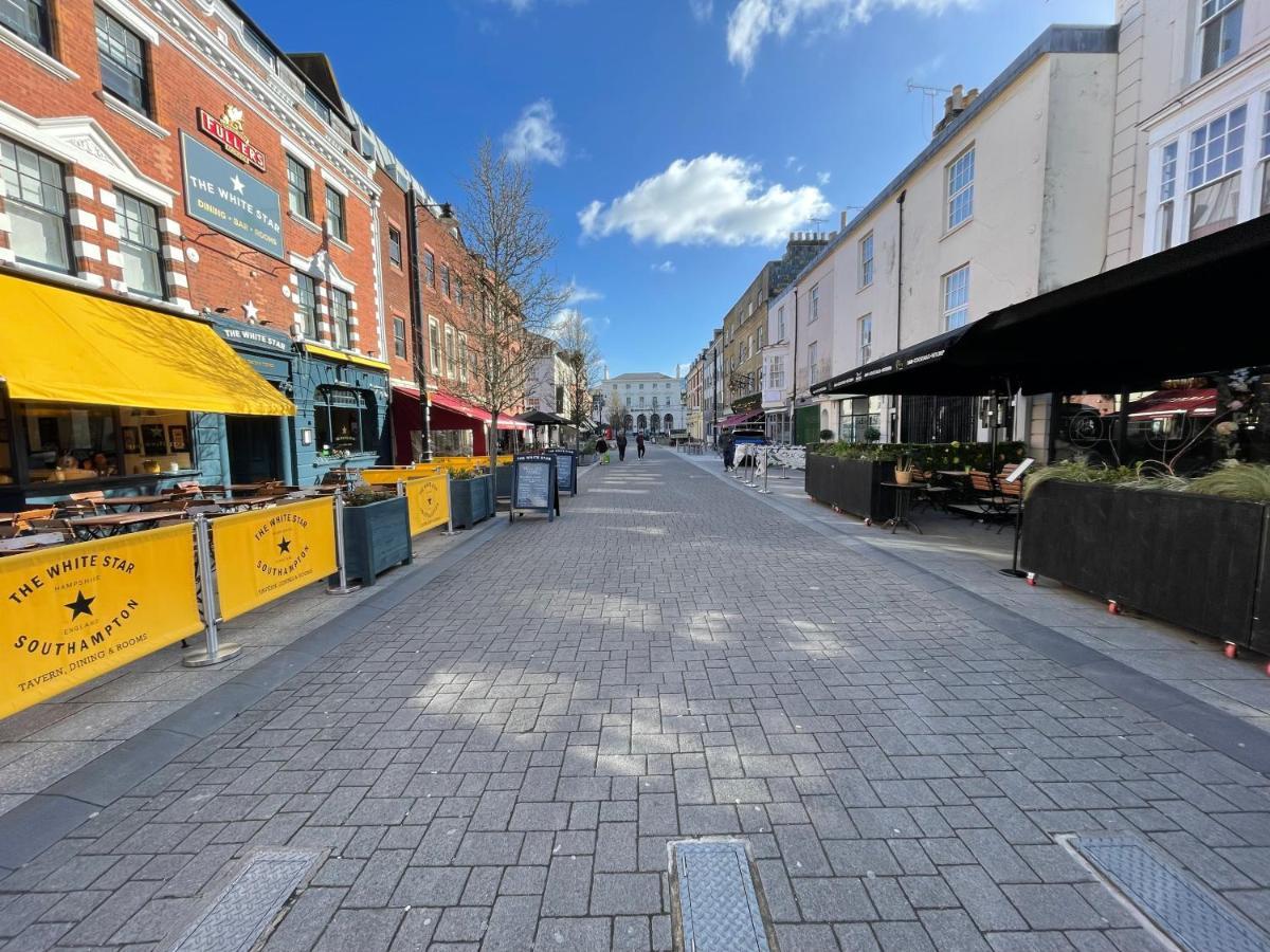 Oxford Street Stays เซาธ์แธมป์ตัน ภายนอก รูปภาพ